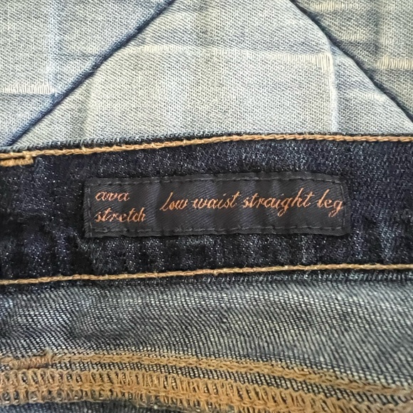 Citizens of Humanity Ava Stretch Distressed Low Waist Straight Leg Jean, size 26 - Picture 6 of 9